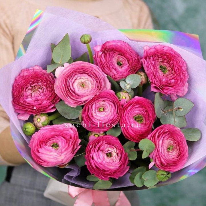 Ранункулюсы с эвкалиптом №2 в Рязани
