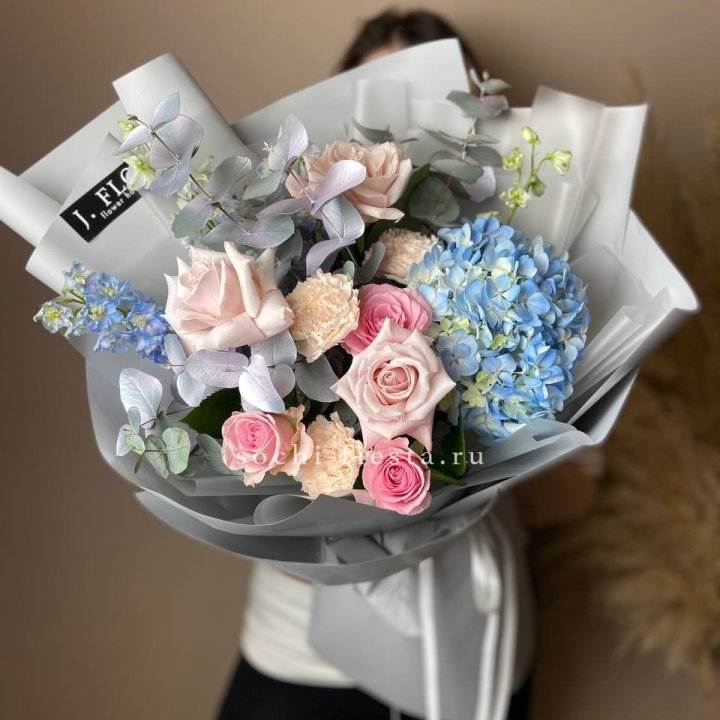Букет с гортензией № 4 в Рязани