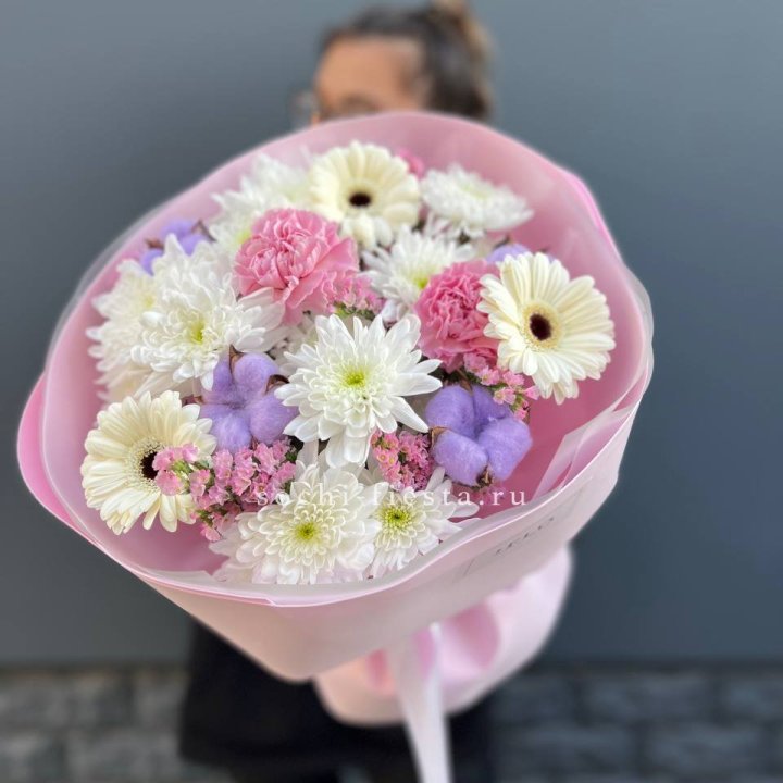 Букет цветов "Пинк спринг" в Рязани