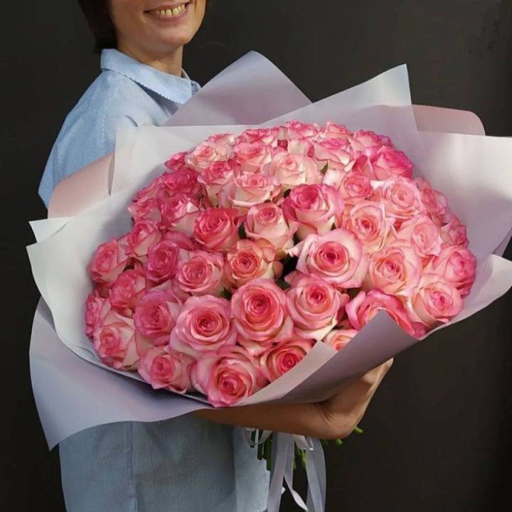 101 роза Джумилия в оформлении  в Рязани