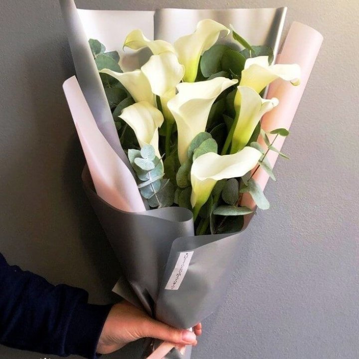 Каллы с эвкалиптом в Рязани