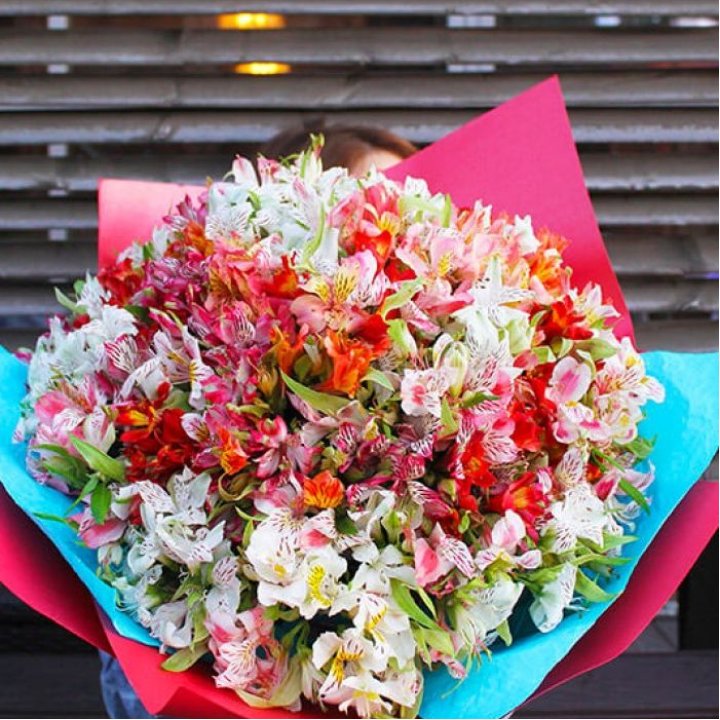 101 альстромерия в Рязани