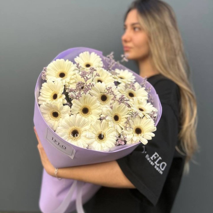 Букет голландских гербер "Лавандер" в Рязани