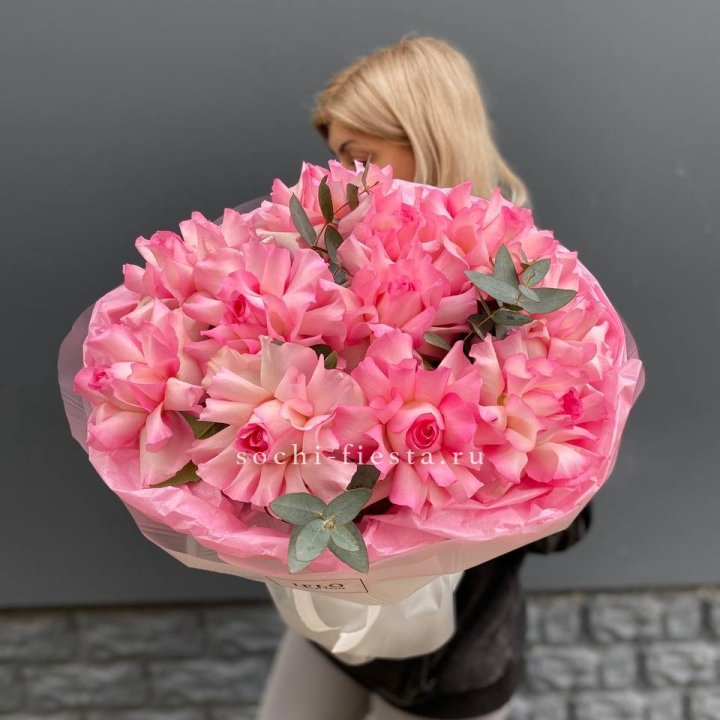 11 французских роз в Рязани