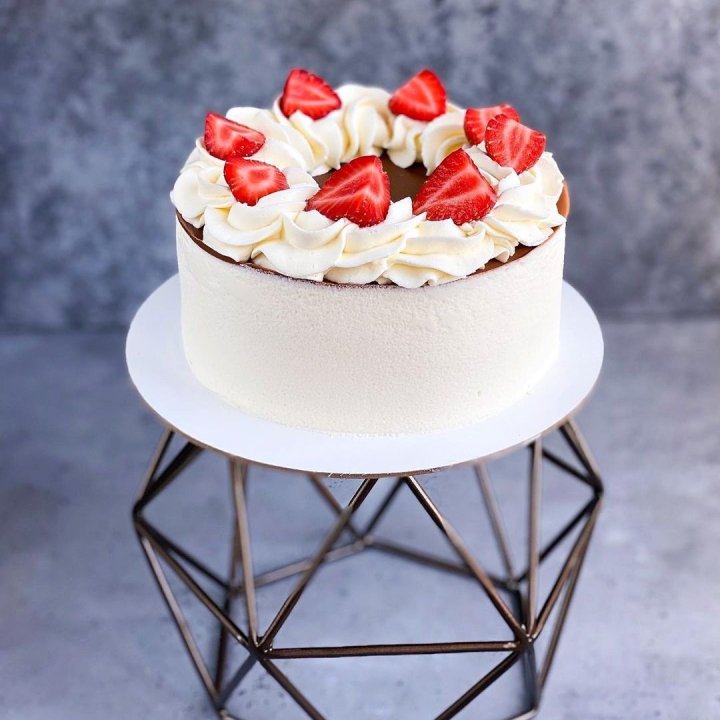 Торт "Клубника со сливками" в Рязани