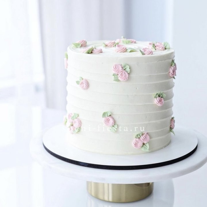 Торт "Розы в снегу" в Рязани