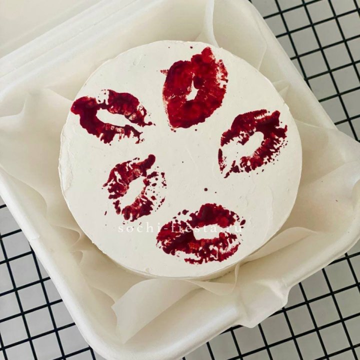 Бенто-торт "Поцелуй" в Рязани