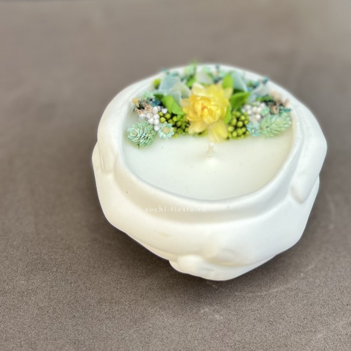 Свеча ароматическая в гипсе Руки в Рязани