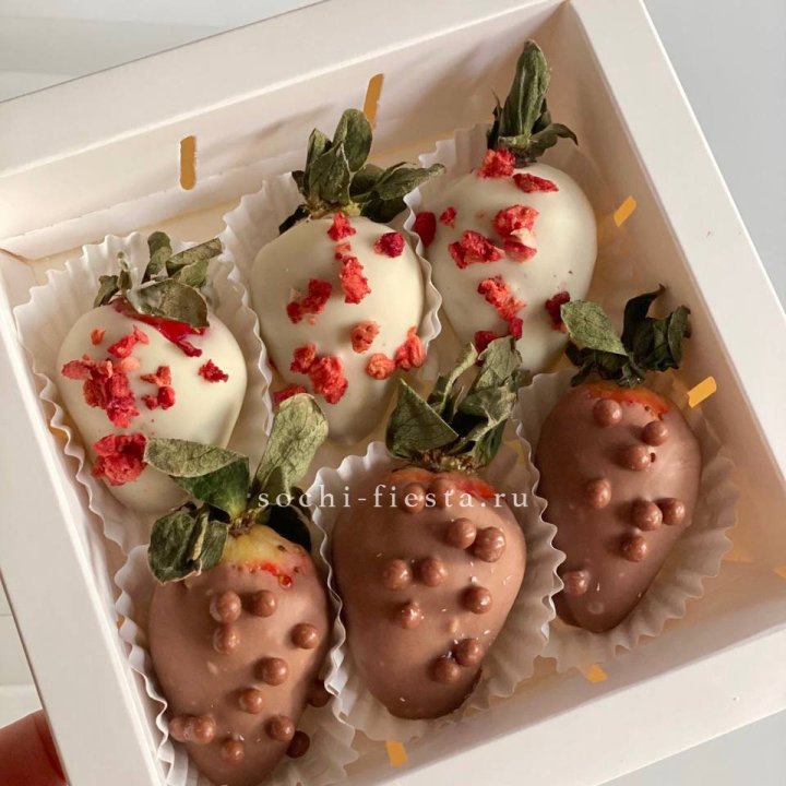 Клубника в шоколаде 6 ягод в Рязани