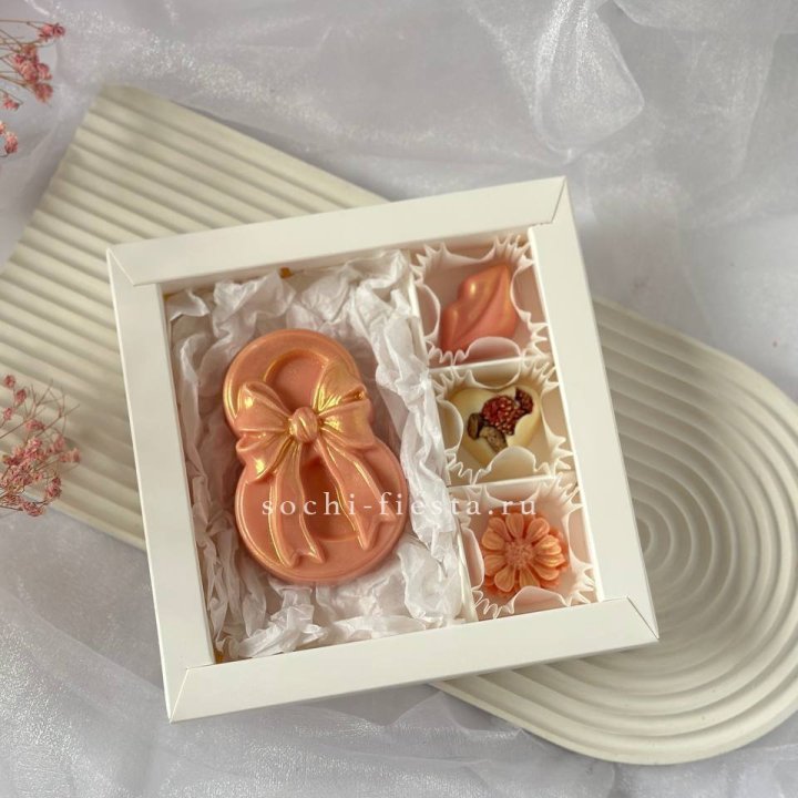 Конфеты из шоколада 8 Марта в Рязани