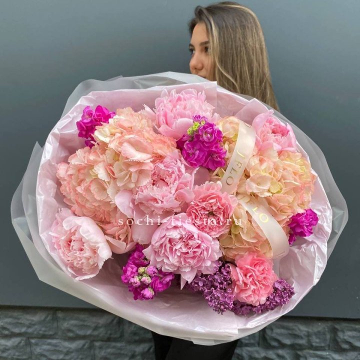  Букет "Фловер пионс" в Рязани