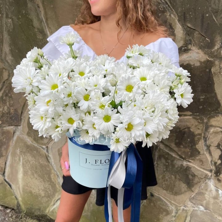 Коробка с хризантемами №2 в Рязани