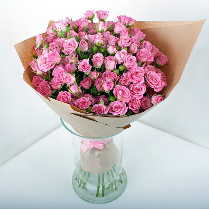 15 кустовых роз в Рязани