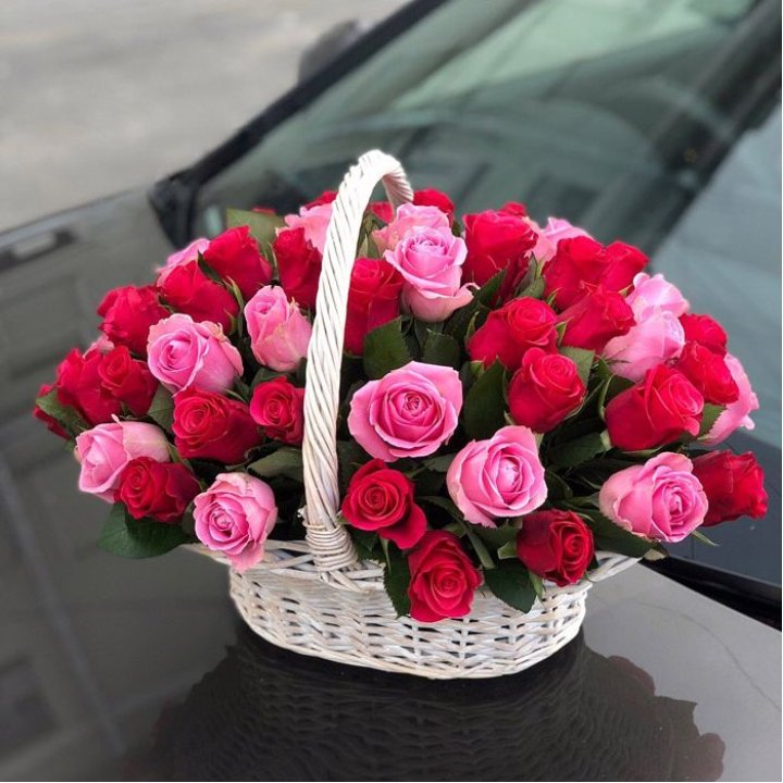 Корзина с розами  в Рязани