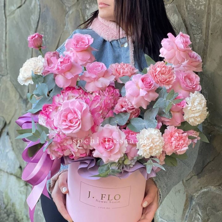 Цветочный бокс "Эсмиральда" в Рязани