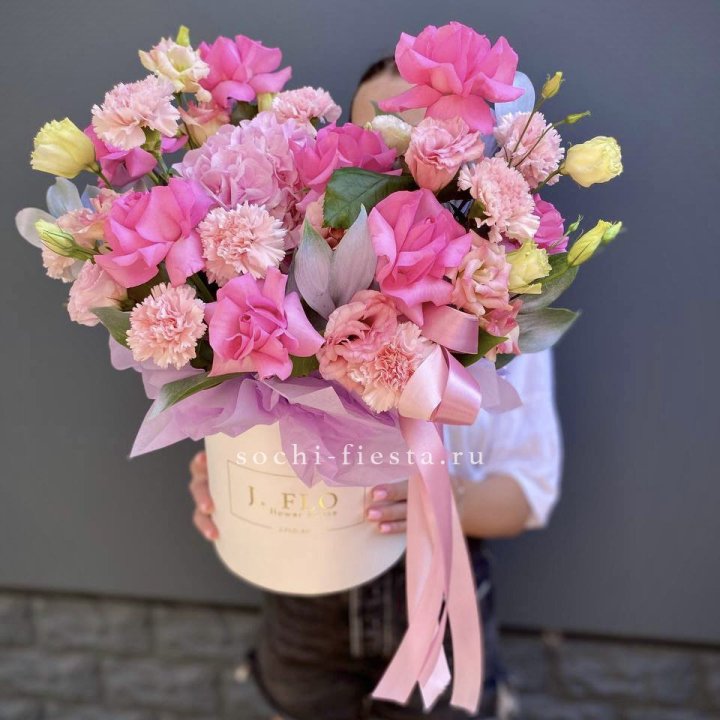 Цветочный бокс "Сальма" в Рязани