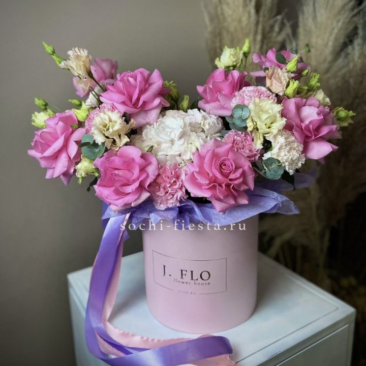 Цветочная коробка "Мишель" в Рязани