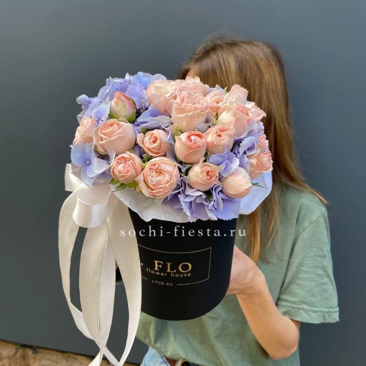 Бокс бомбастик и гортензия в Рязани