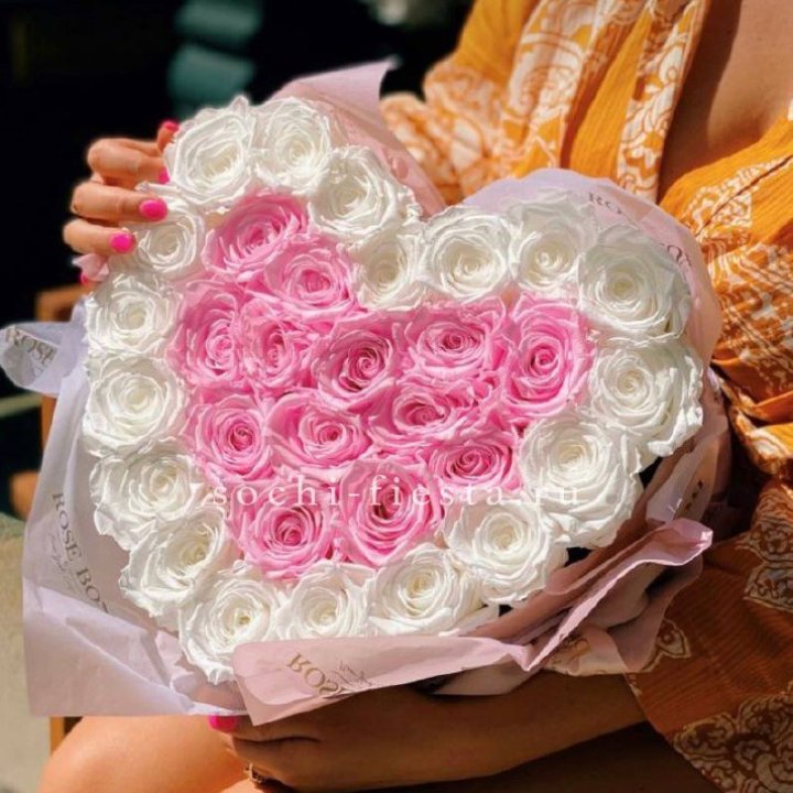 Бокс сердце с розами №2 в Рязани