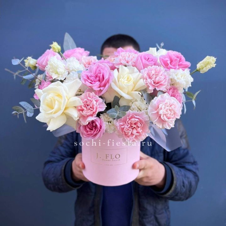 Цветочный бокс "Памела" в Рязани