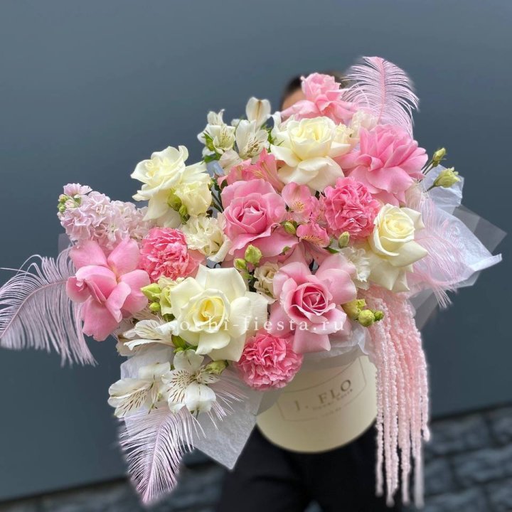 Дизайнерский бокс "Ловели" в Рязани