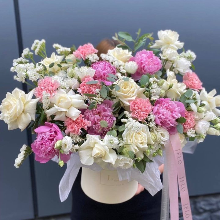 Дизайнерский бокс "Амор этерна" в Рязани