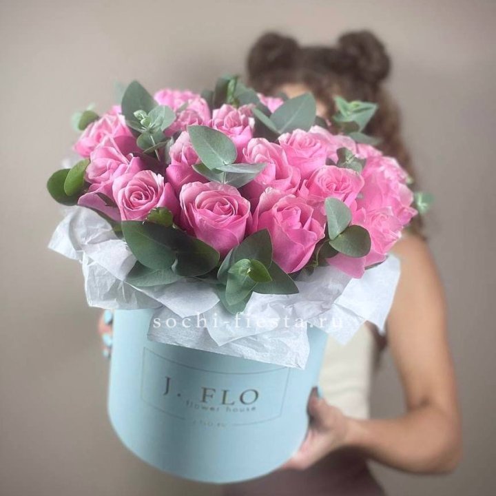 Бокс 27 роз в Рязани