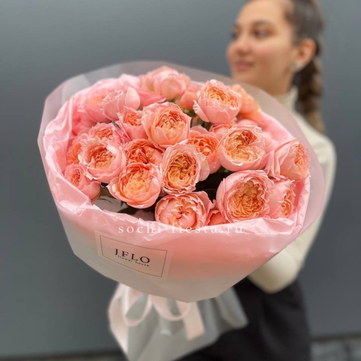 Букет из пионовидных роз Джульетта в Рязани