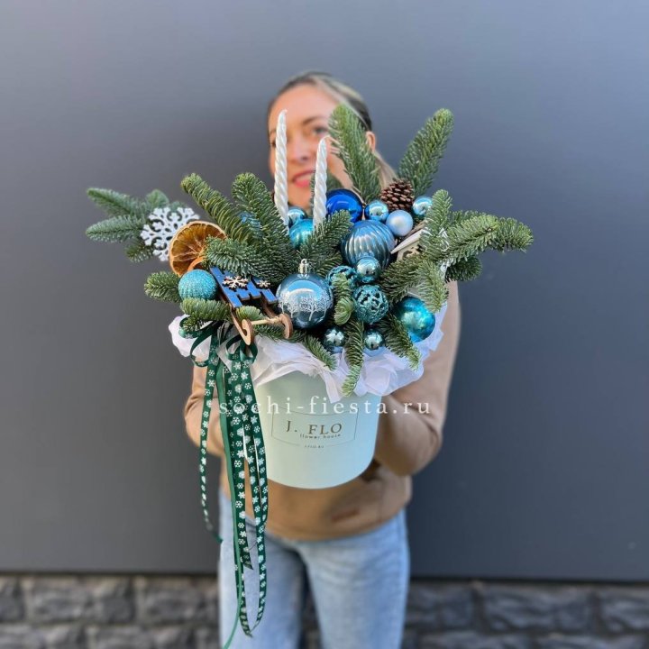 Композиция "Мери крисмас блю" в Рязани