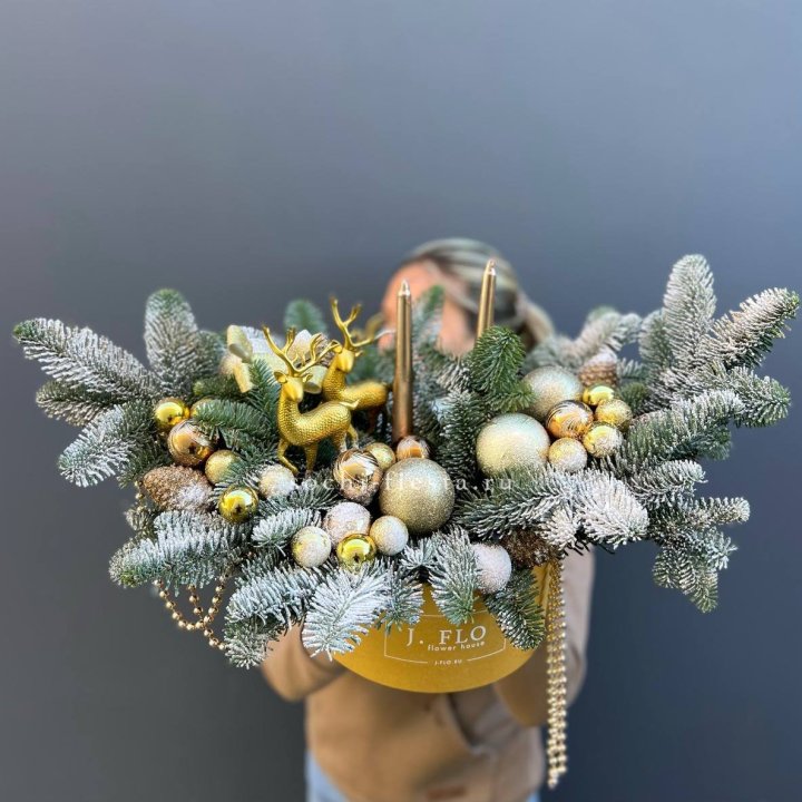 Композиция "Мери крисмас голд" в Рязани