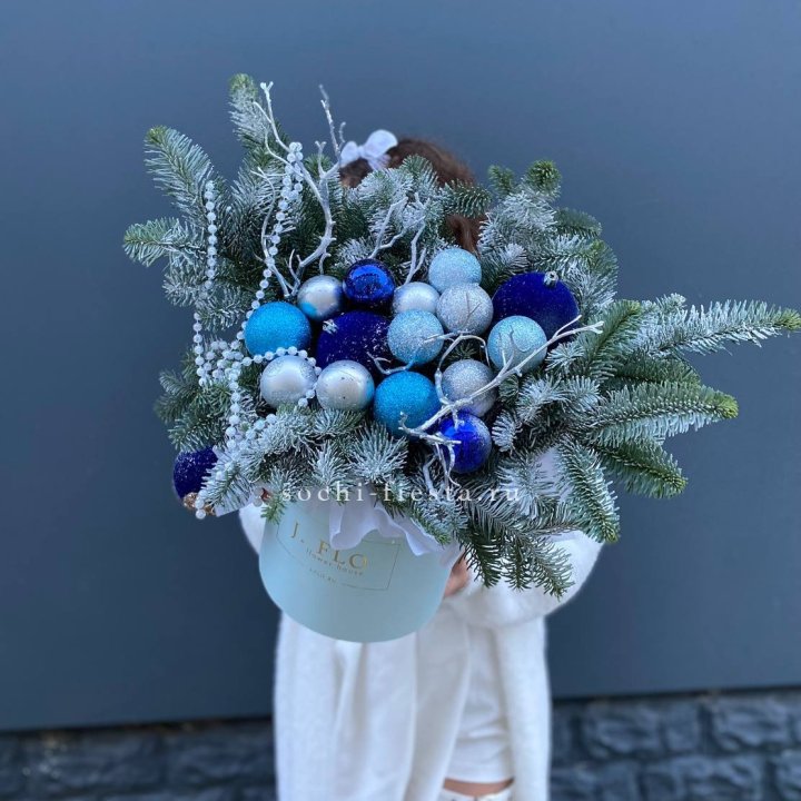 Композиция "Голубая бездна" в Рязани