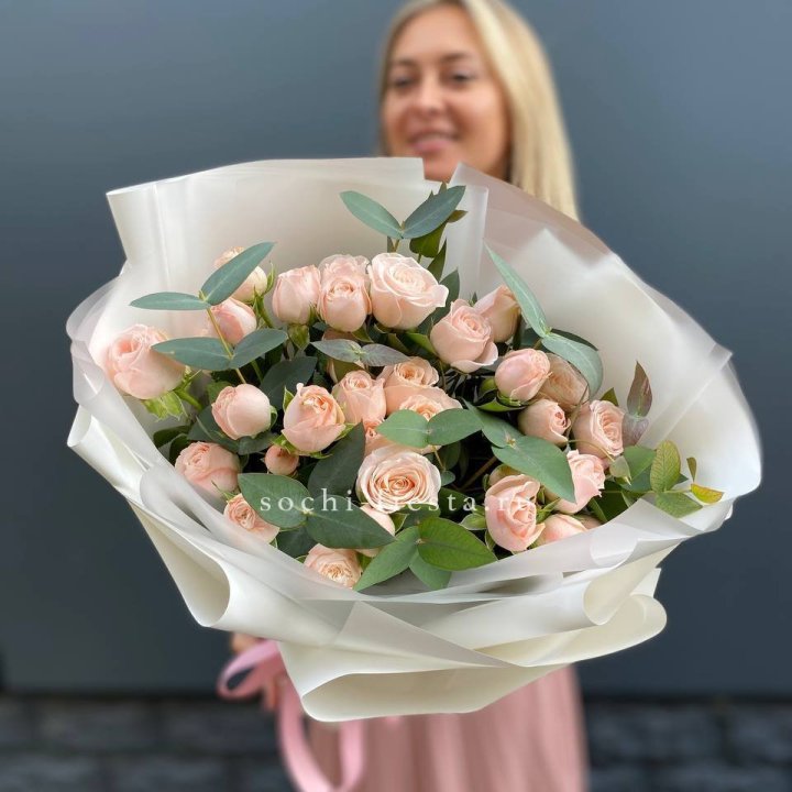 Букет кустовых роз "Фреш" в Рязани