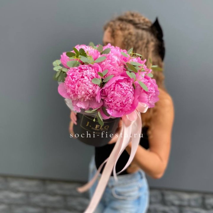 Дизайнерский цилиндр "Фломени" в Рязани