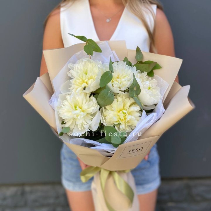  Букет белых пионов в Рязани