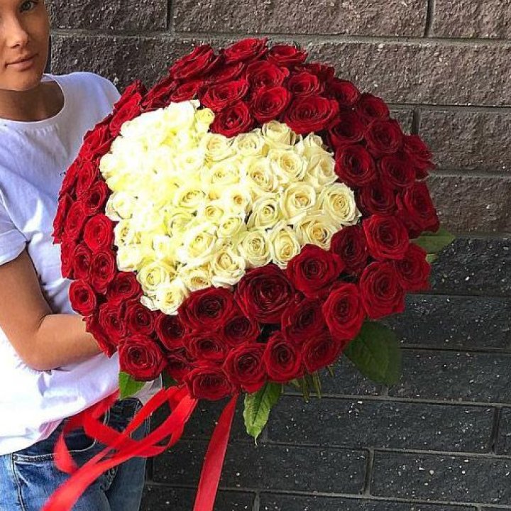 101 роза "Сердце" в Рязани