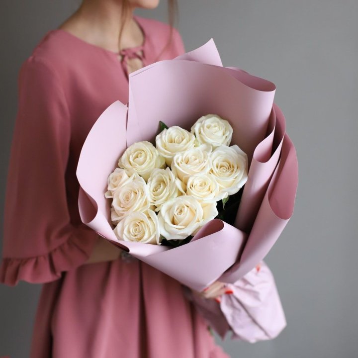 11 белых роз в Рязани