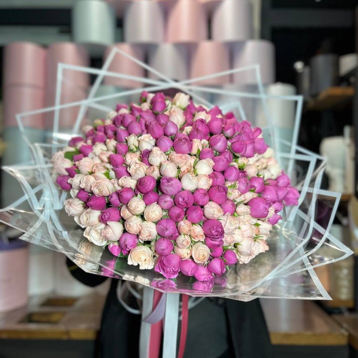 101 кустовая пионовидная роза в Рязани