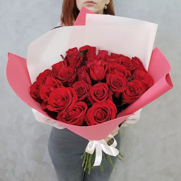 25 Красных роз рози вайт в Рязани