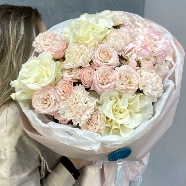 Дизайнерский букет "Джентел" в Рязани