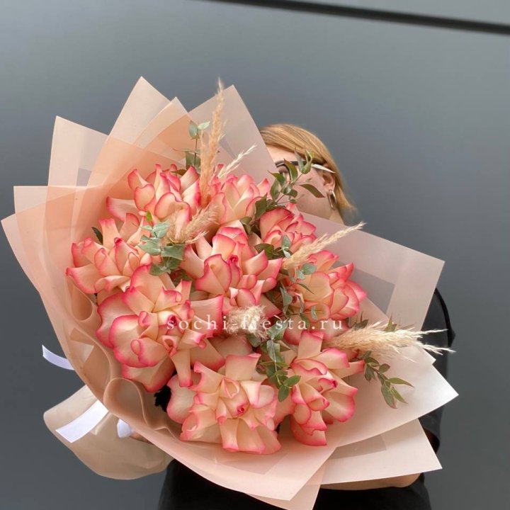 9 Французских роз Джумилия  в Рязани