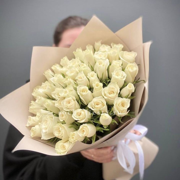 51 белая кенийская роза  в Рязани