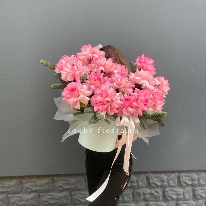 Бокс из 15 французских роз в Рязани