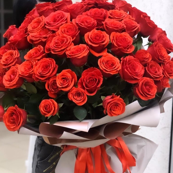 Букет высоких эквадорских роз  в Рязани