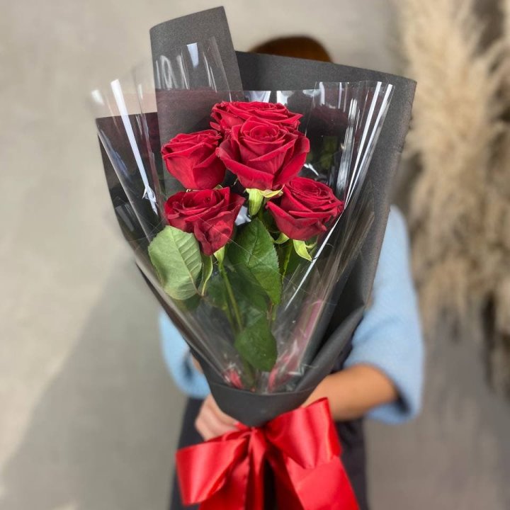 5 роз ред наоми в Рязани