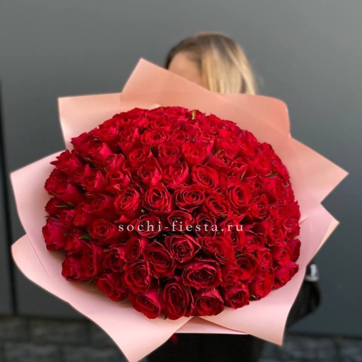 101 роза мадам ред в Рязани