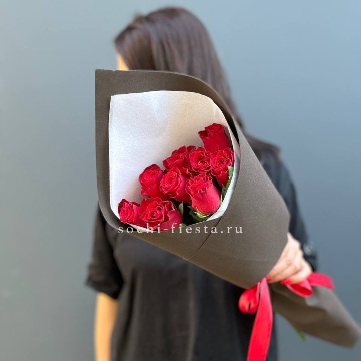 9 красных роз в фоамиране в Рязани