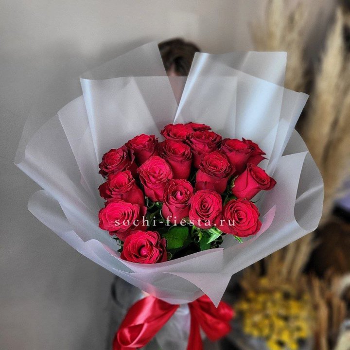 17 красных роз "Нет времени ждать" в Рязани