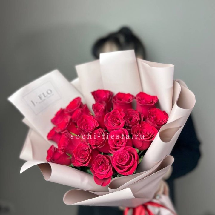 21 красная роза  в Рязани