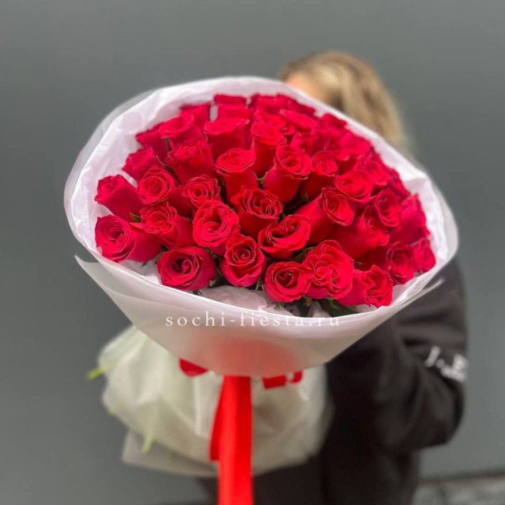 55 красных роз "Амелия" в Рязани