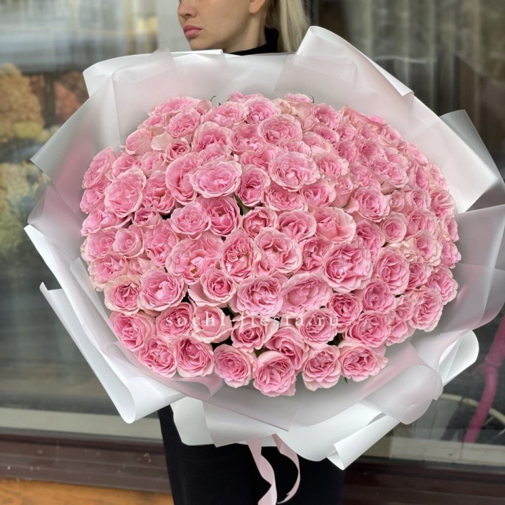 101 нежно-розовая роза в Рязани